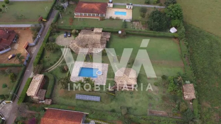 Foto do imóvel Chácara com 4 Quartos à Venda, 4.000 m² em Roseira - Extrema