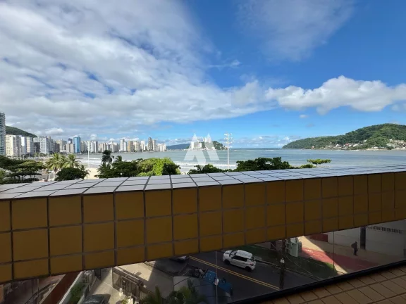 Imagem Apartamento à Venda Frente ao Mar em São Vicente
