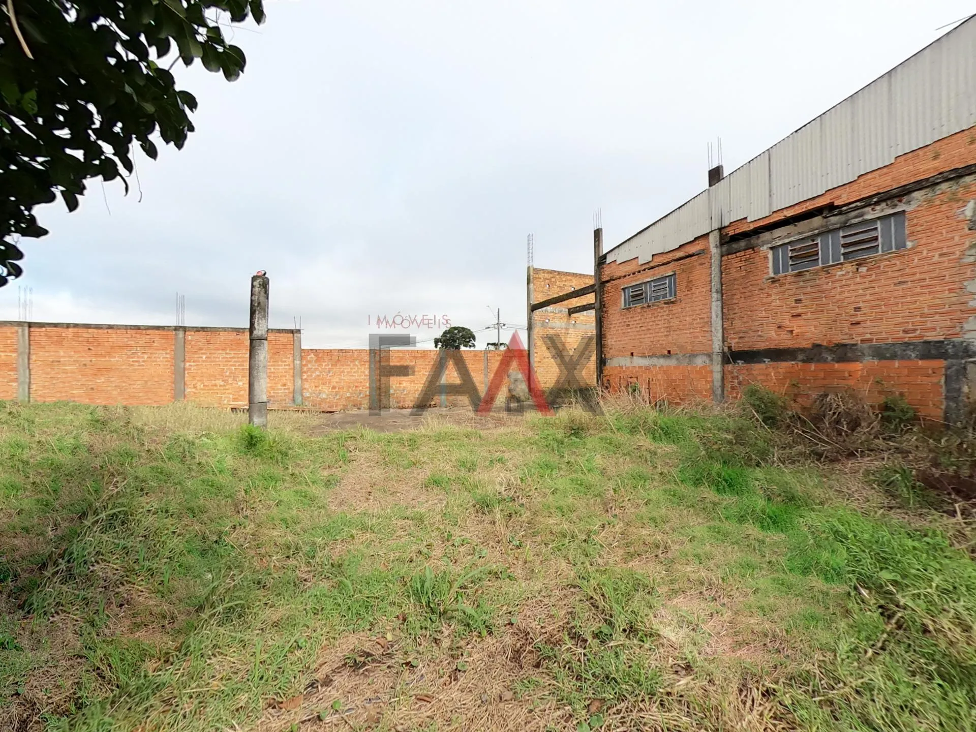 Imagem Barracão à venda,700.00 m , BONSUCESSO, GUARAPUAVA - PR