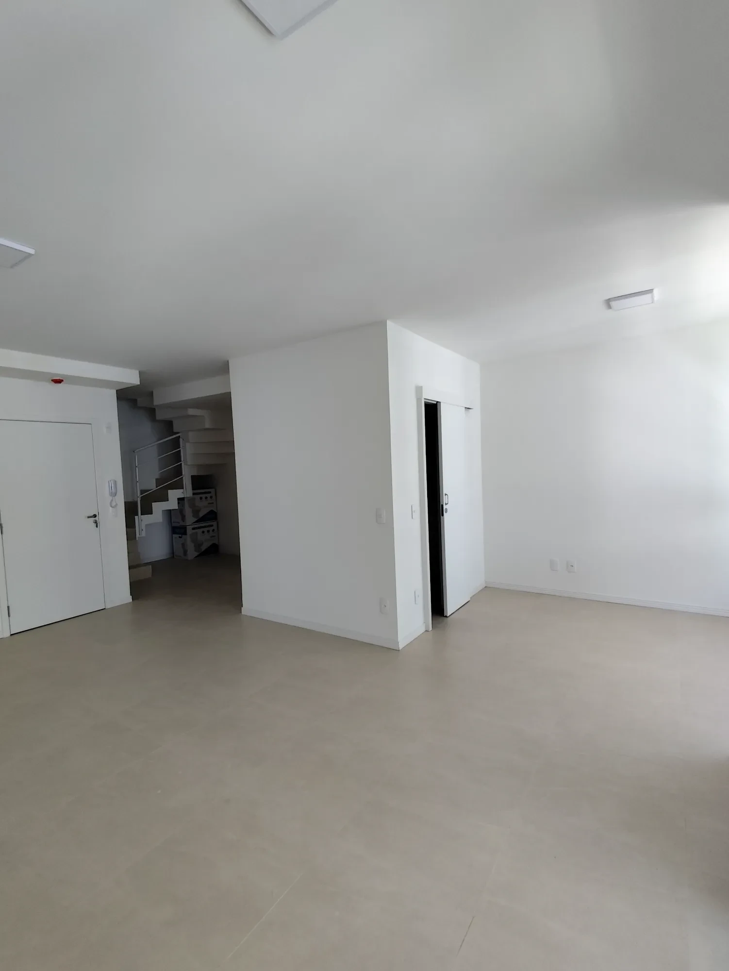 Imagem Apartamento com 2 Quartos à Venda, 82 m² em Cachoeira do Bom Jesus - Florianópolis
