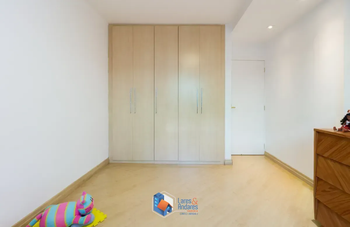Imagem Sobrado para venda em Vila Madalena com 3 quartos, sendo 1 suíte, 168m²