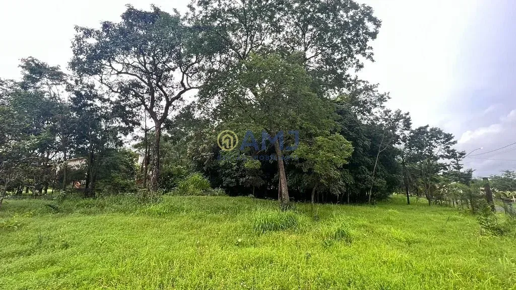 Imagem Terreno no Condomínio Cuntryville