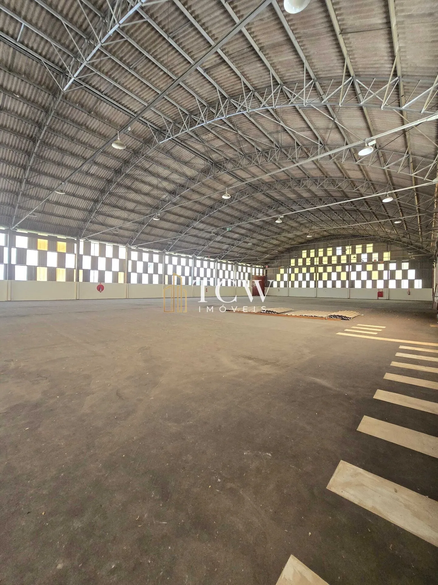 Foto do imóvel Galpão Logístico para locação | 2.304,00m2 | Parque Novo Mundo/SP