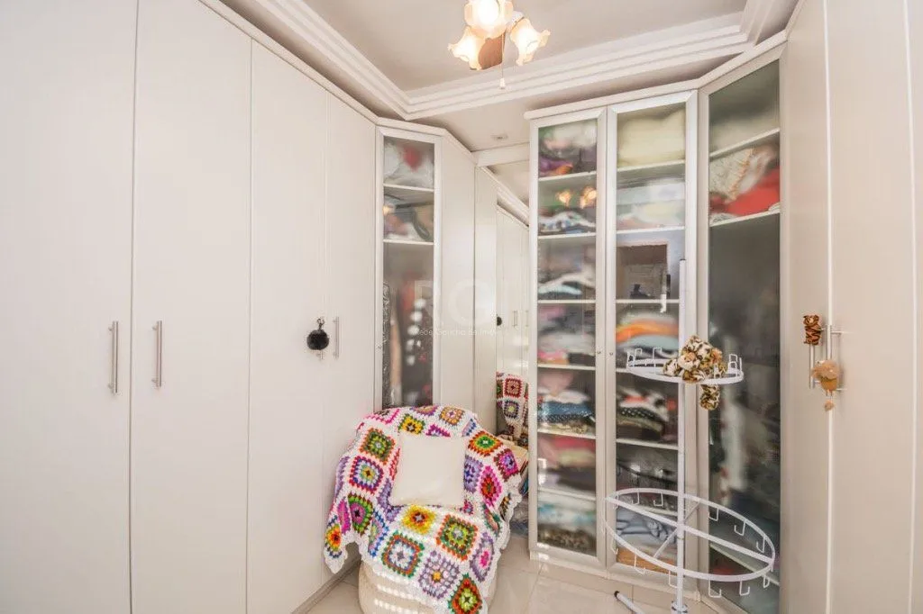 Imagem Cobertura para Venda - 199m², 3 dormitórios, sendo 1 suites, 2 vagas - Azenha
