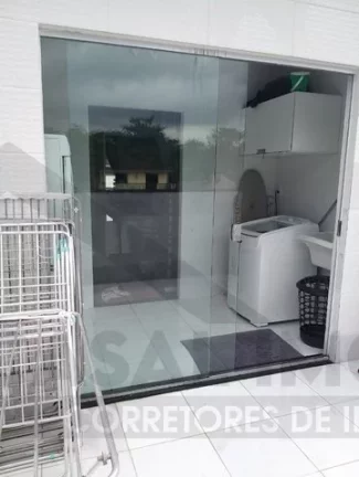 Imagem CASAL IMÓVEIS VENDE CASA PORTEIRA FECHADA MORADE VERDE 5 SUÍTES + ENERGIA SOLAR