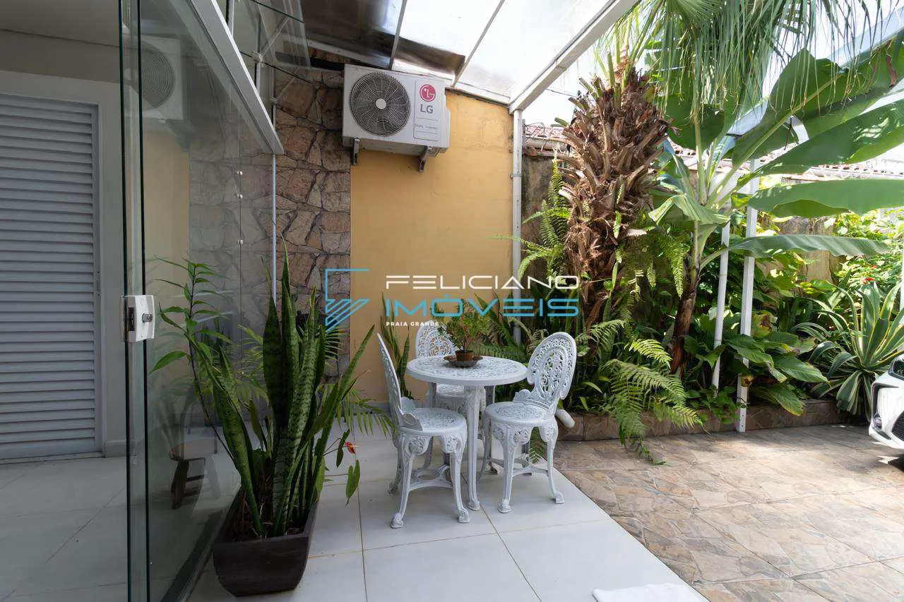 Imagem Casa com 2 quartos, Balneário Maracanã, Praia Grande - R$ 476 mil, Cod: 7549