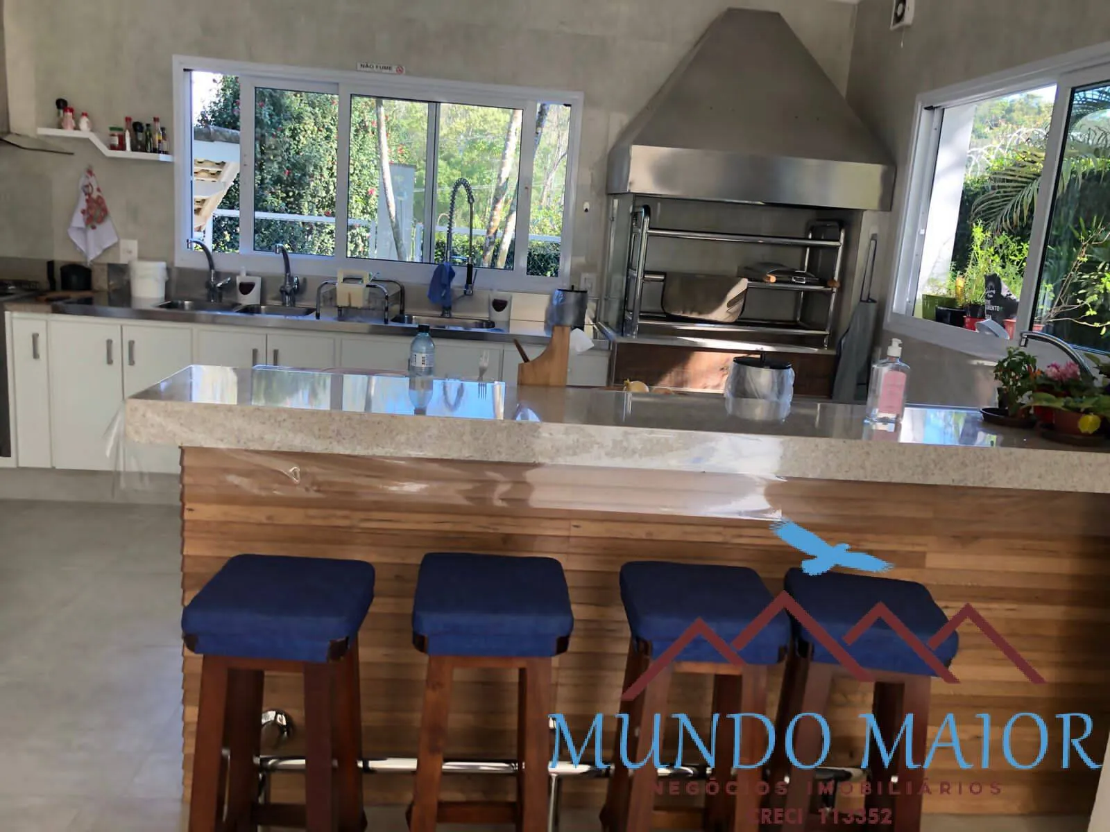 Imagem Casa dos Sonhos com Elevador, Piscina e Área Gourmet - Imperdível-Pastoril