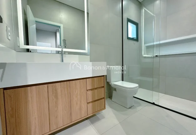 Imagem Casa térrea nova à venda com 3 quartos sendo 3 suítes, todas com armários planejados, ar condici...