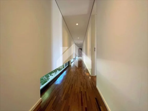 Imagem Casa de Condomínio em Vila de São Fernando - Cotia