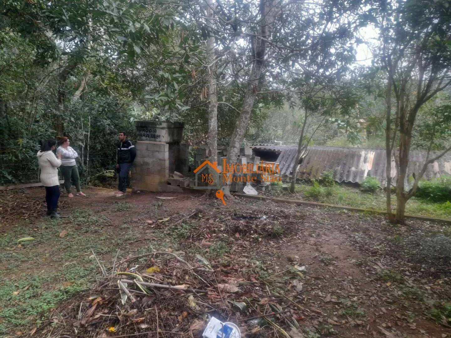 Imagem Terreno à venda, 844 m² por R$ 220.000,00 - Água Azul - Guarulhos/SP