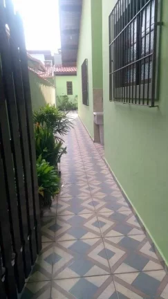 Imagem CASA GEMINADA MUITO BEM CONSERVADA EM OTIMO LOCAL