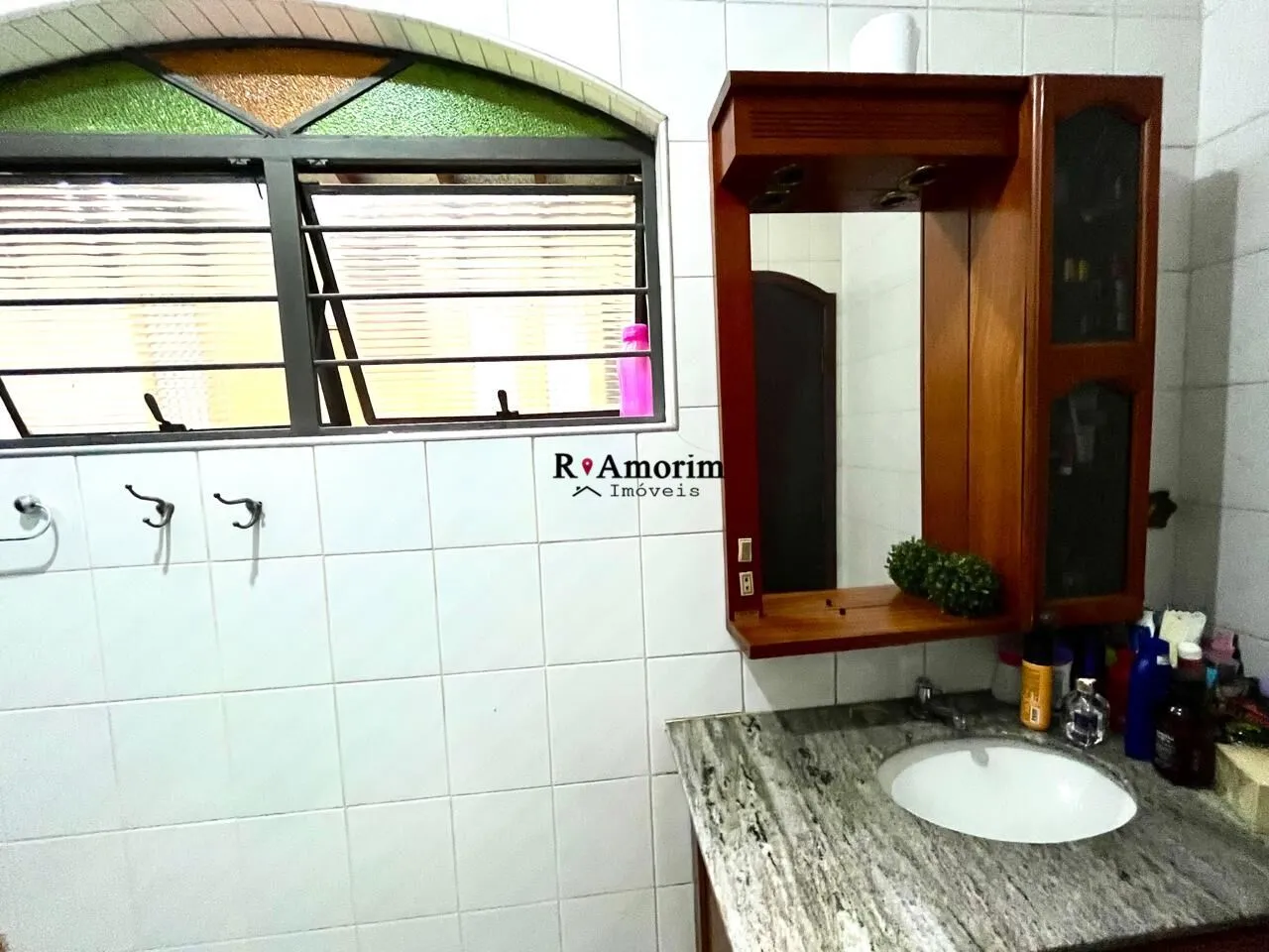 Imagem Casa térrea, com 3 quartos, a venda no bairro Mayard em Itu