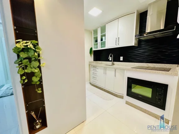 Imagem Apartamento Quadra Mar para Venda em Balneário Camboriú, CENTRO, 2 dormitórios, 1 banheiro, 1 vaga