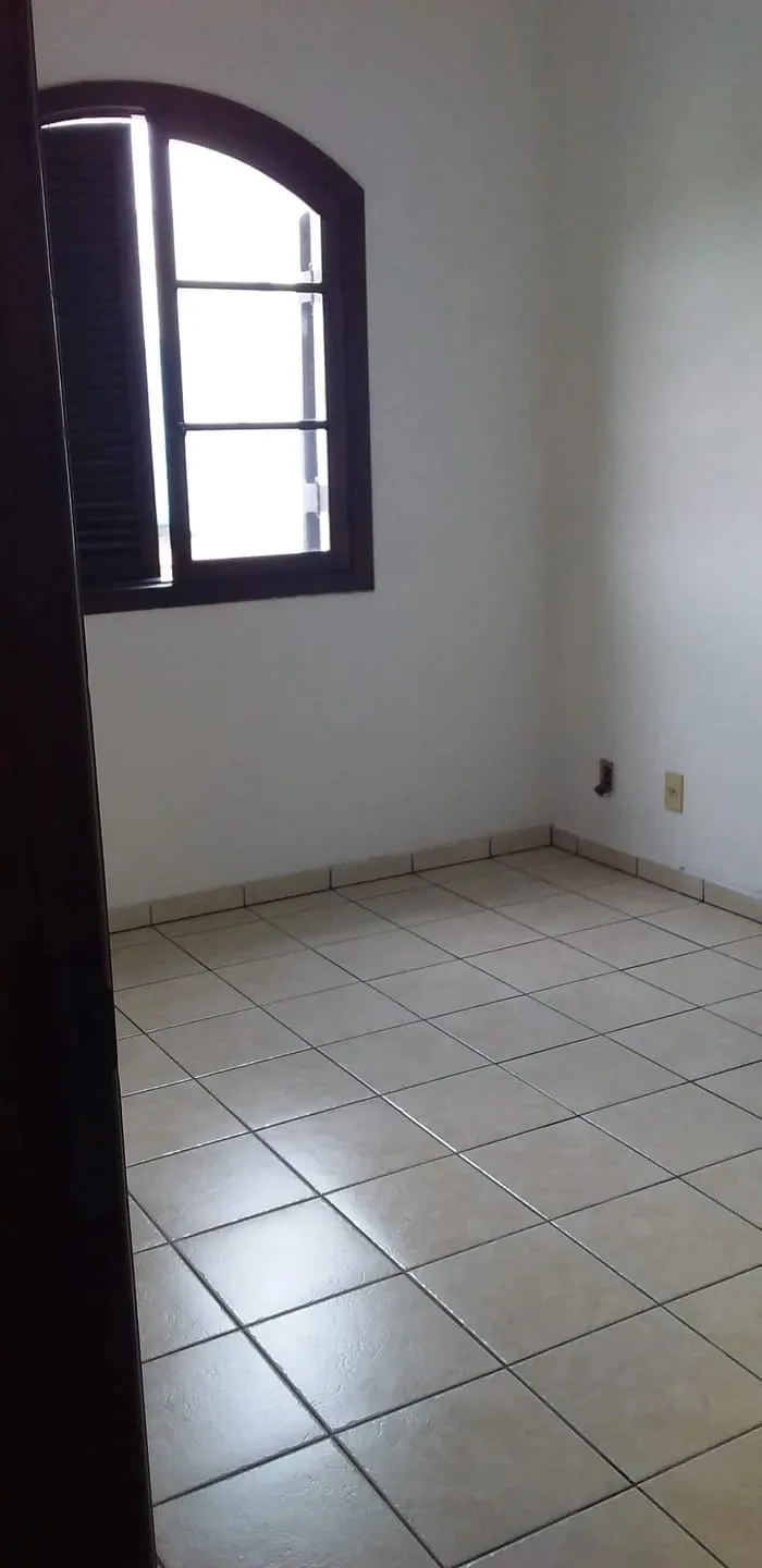 Imagem Casa à venda 4 Quartos, 1 Suite, 2 Vagas, 304.5M², Vila Resende, Caçapava - SP