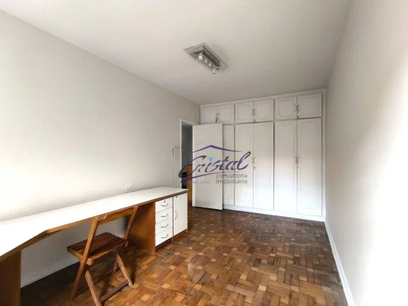 Imagem Sobrado encantador no Instituto de Previdência!