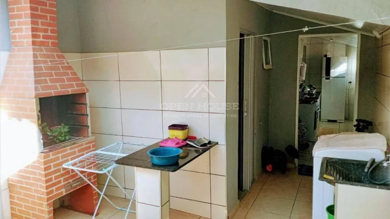 Imagem CASA COM PONTO COMERCIAL