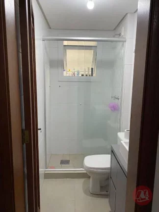 Imagem 2 Quartos, Vaga,com sacada e churrasqueira no Menino Deus