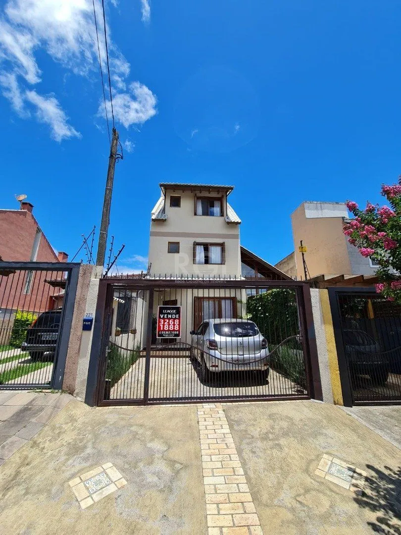 Imagem Casa para Venda - 182m², 3 dormitórios, sendo 3 suites, 2 vagas - Guarujá/ Portal do Guarujá