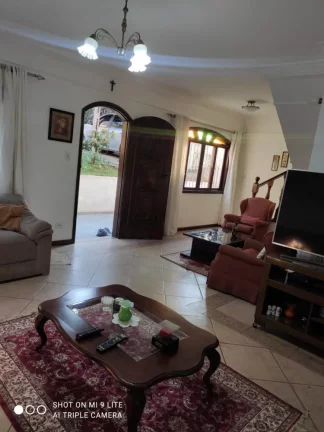 Imagem VENDO OU TROCA CASA NA RUA ILHA BELA JARDIM UBIRAJARA - SP