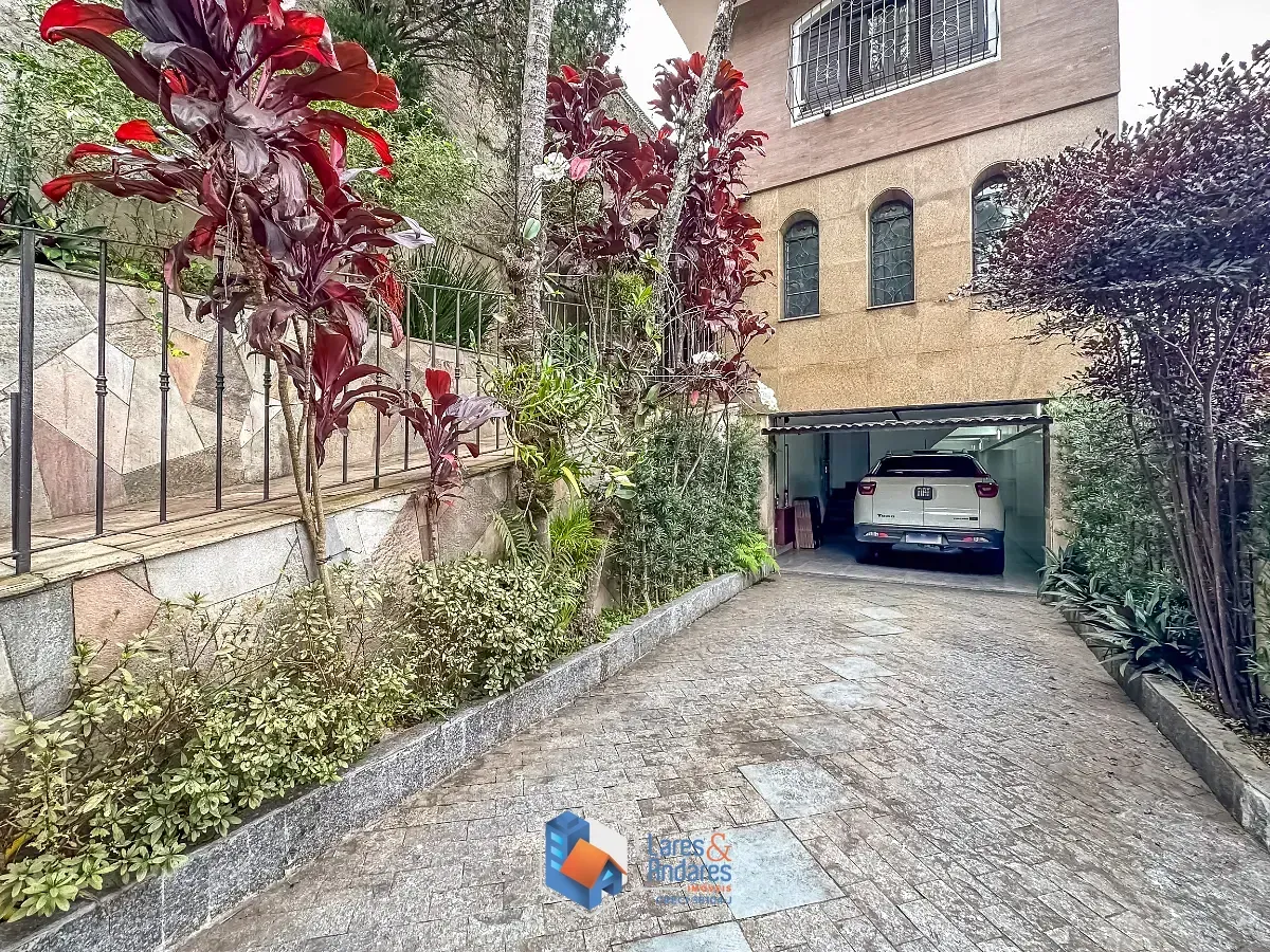 Imagem Casa para venda em Vila Mazzei com 3 quartos, sendo 1 suíte, 192m²
