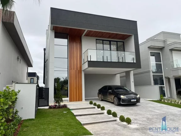 Imagem Casa em Condomínio para Venda em Camboriú, Santa Regina, 4 dormitórios, 3 suítes, 5 banheiros, 3 vagas