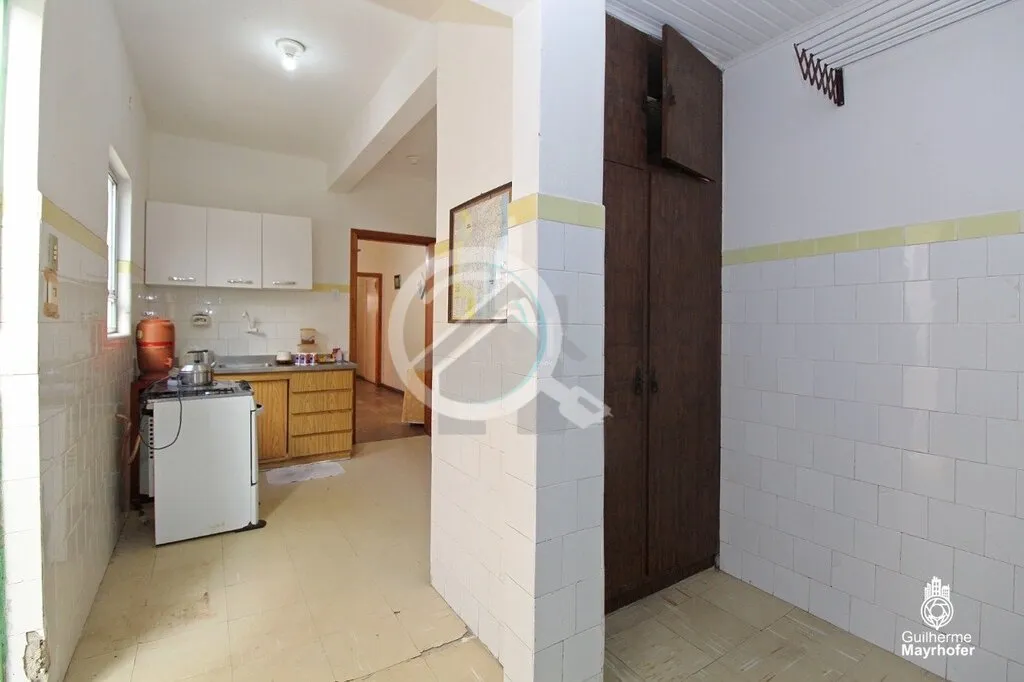 Imagem EXCLUSIVIDADE. Apartamento amplo de dois dormitórios, banheiro social, living para dois ambientes, ...