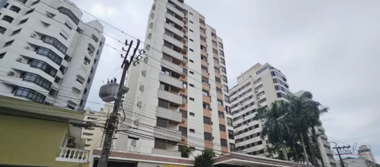 Imagem Apartamento residencial, mobiliado e decorado, com 325 m2 de área privativa, maIs 3 vagas individua...