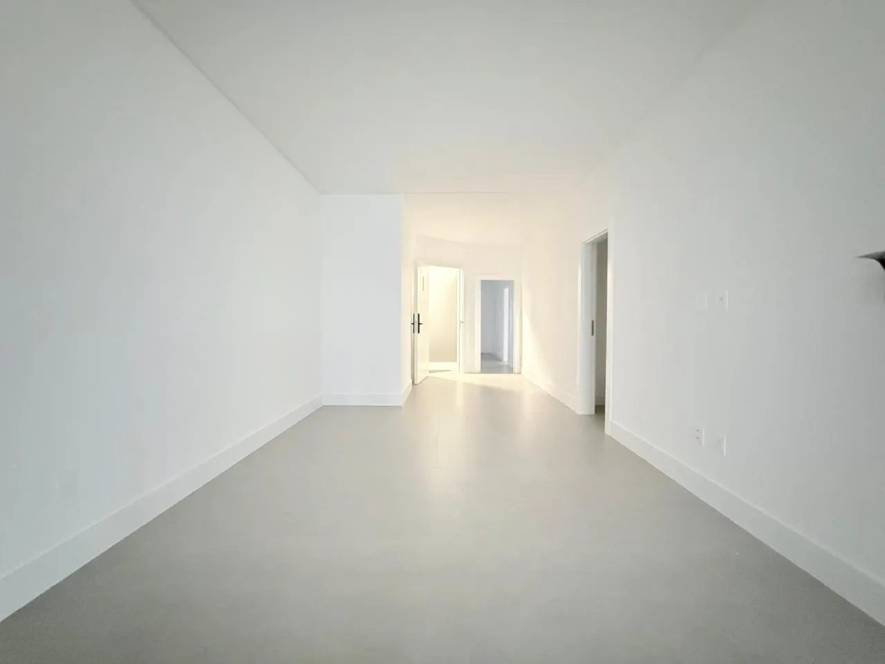 Imagem Apartamento à venda com 177m2 por R$ 3.200.000,00