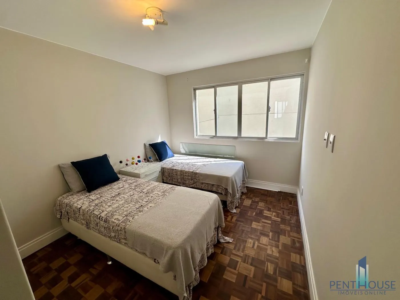 Imagem Apartamento Quadra Mar para Venda em Balneário Camboriú, PIONEIROS, 3 dormitórios, 1 suíte, 3 banheiros, 1 vaga