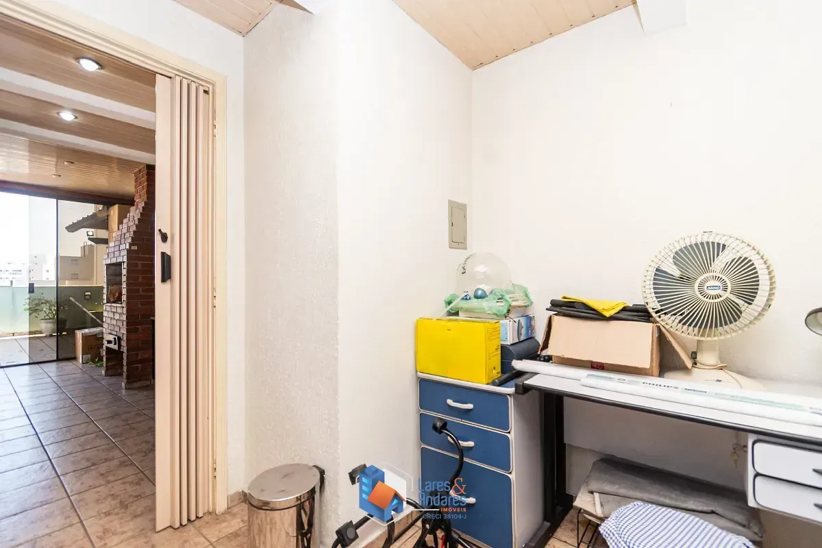 Imagem Duplex para venda em Vila Gumercindo com 4 quartos, sendo 2 suítes, 187m²