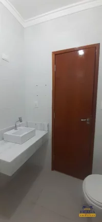 Imagem Casa à venda e locação, 2 Suítes, 1 Vaga, 75m², Vila Carvallho
