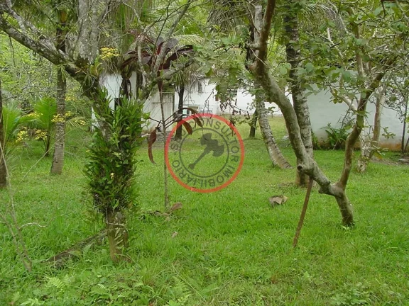 Imagem Terreno com casa no centro de camburi 500 metros da Praia