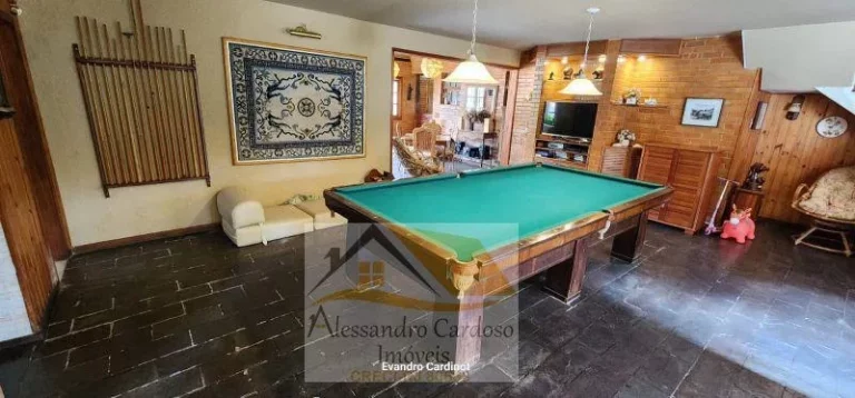 Imagem Casa à venda em Nova Friburgo, Braunes, com 10 quartos, 550m2