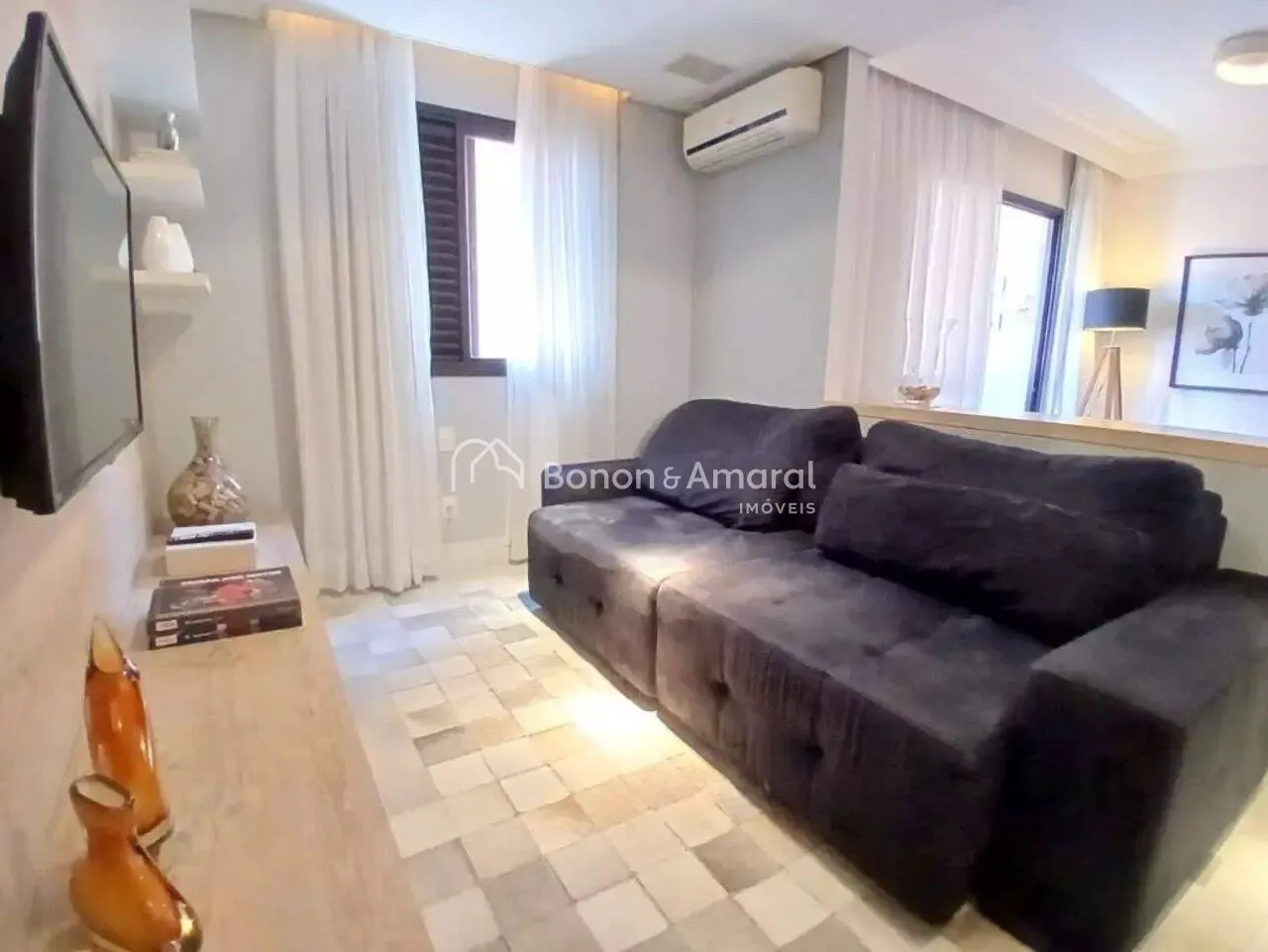 Imagem Apartamento com 3 Quartos e 3 banheiros à Venda, 74 m² por R$ 825.000