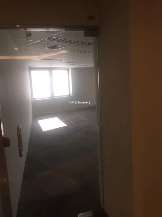 Imagem Conjunto comercial com 150m² em Pinheiros.