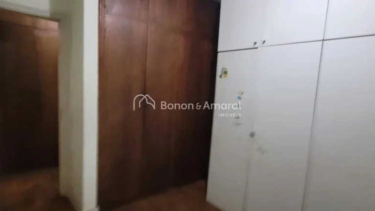 Imagem Excelente oportunidade para morar em um dos bairros mais nobres da cidade. Este apartamento conta co...