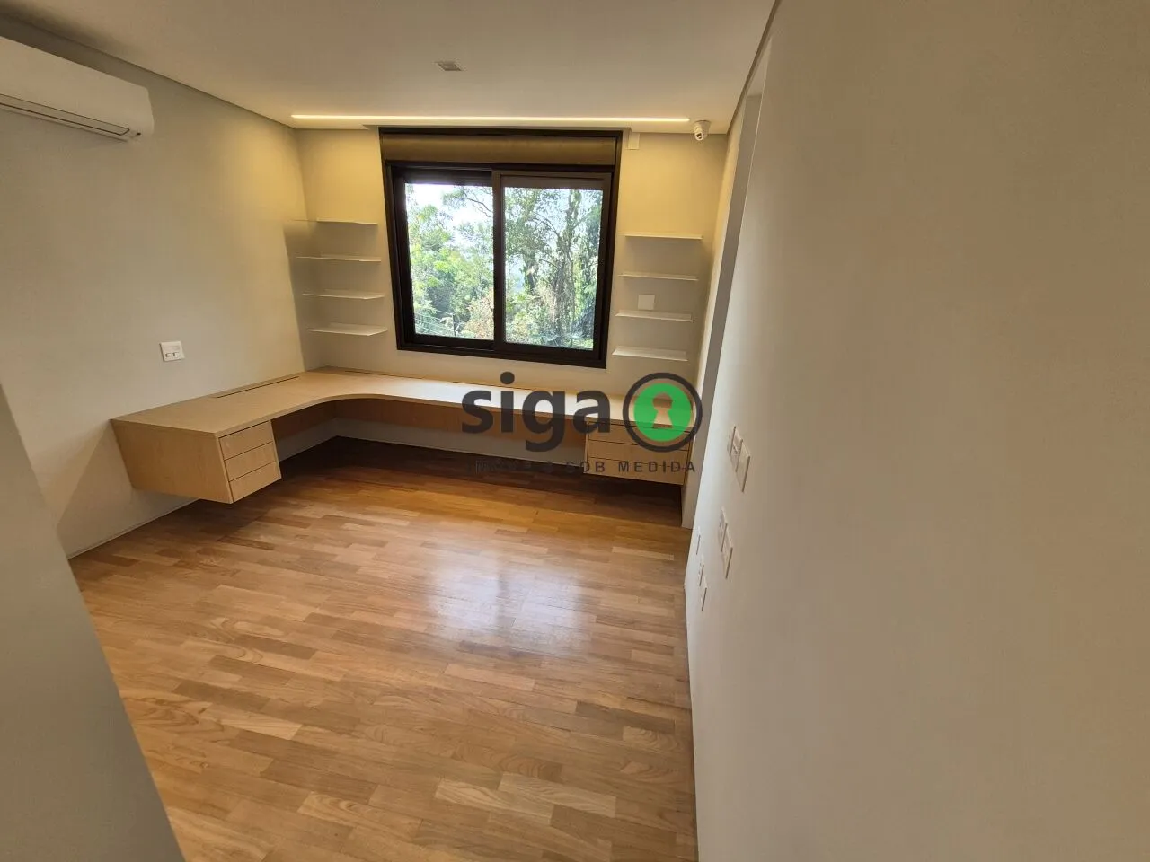 Imagem Casa em condomínio a Venda na Cidade Jardim com 4 quartos