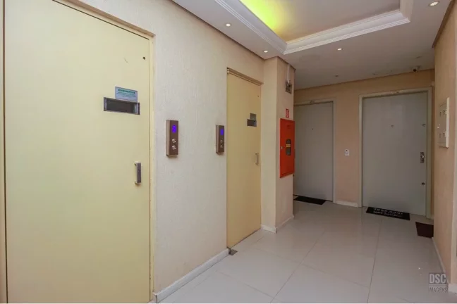Imagem Sala para venda no bairro Petrópolis em Porto Alegre