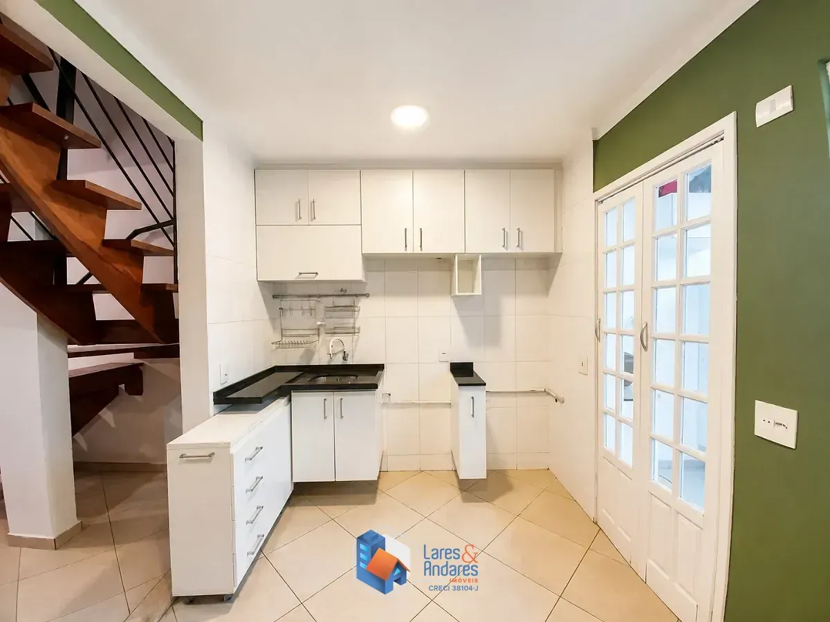 Imagem Casa no condomínio Condomínio Vila Micheletti para venda com 2 quartos, 60m²