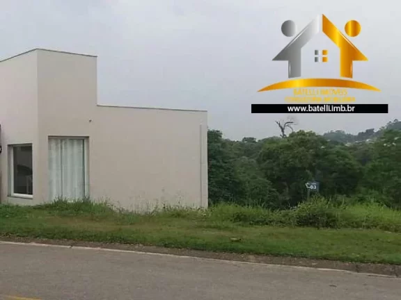 Imagem Terreno à venda no condomínio Golf Village na Granja Viana - Batelli Imóveis