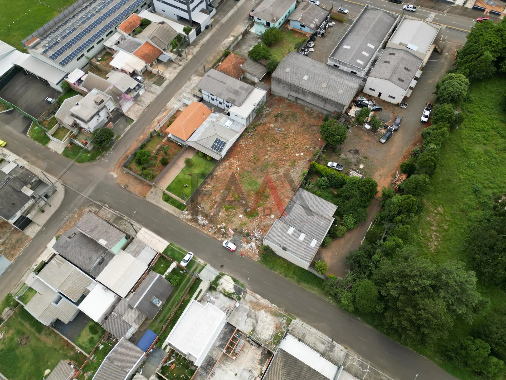 Imagem Terreno à venda com 593m de área no MORRO ALTO, GUARAPUAVA - PR