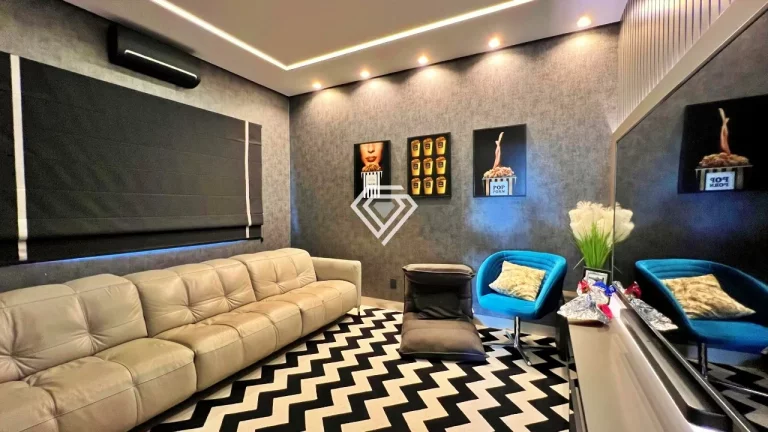 Imagem Sobrado 5 Suítes, 425 m² c/ lazer à venda na 303 Sul