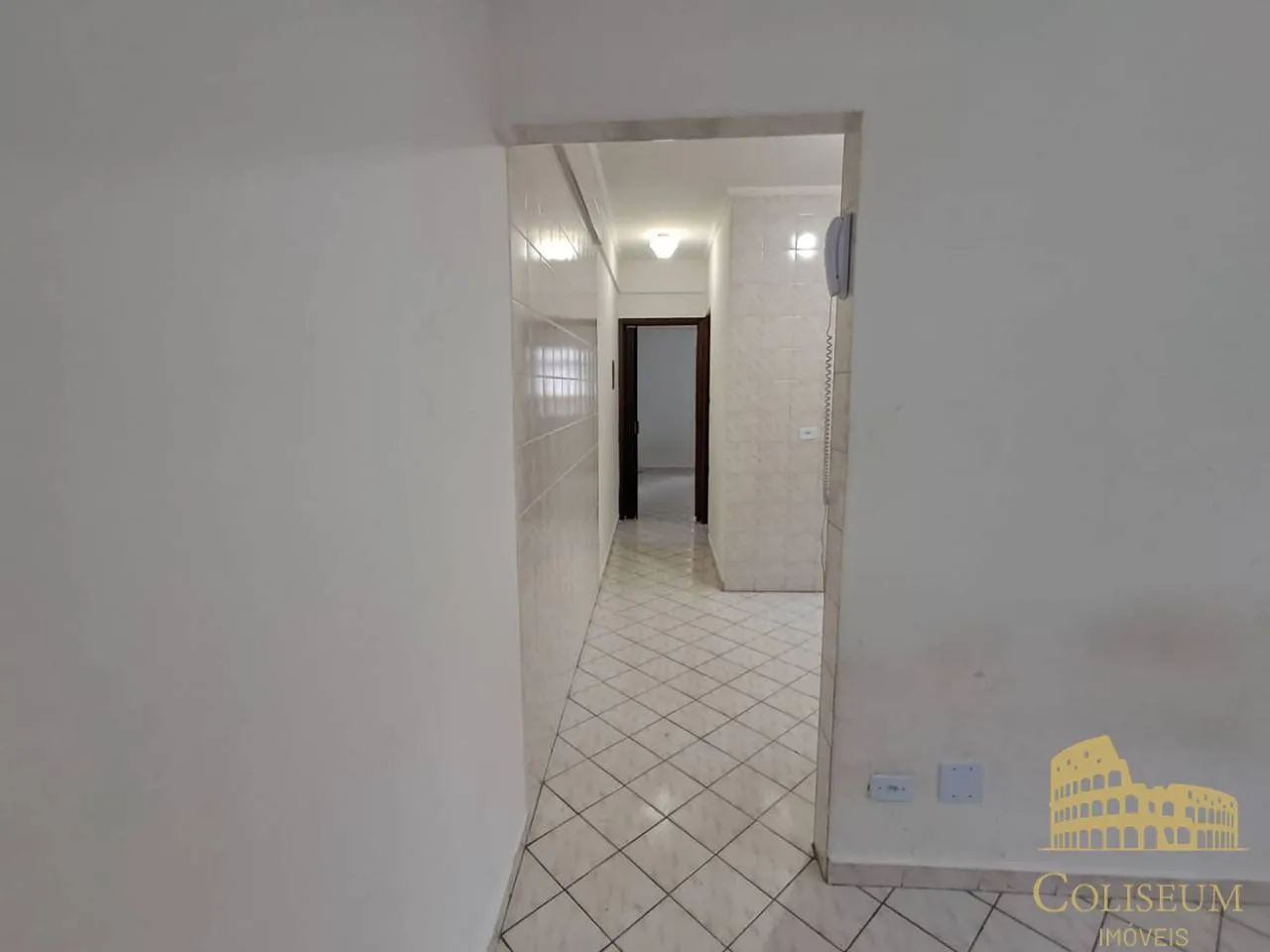 Imagem Apartamento com 1 dormitório à venda, 40 m² por R$ 230.000,00 - Tupi - Praia Grande/SP