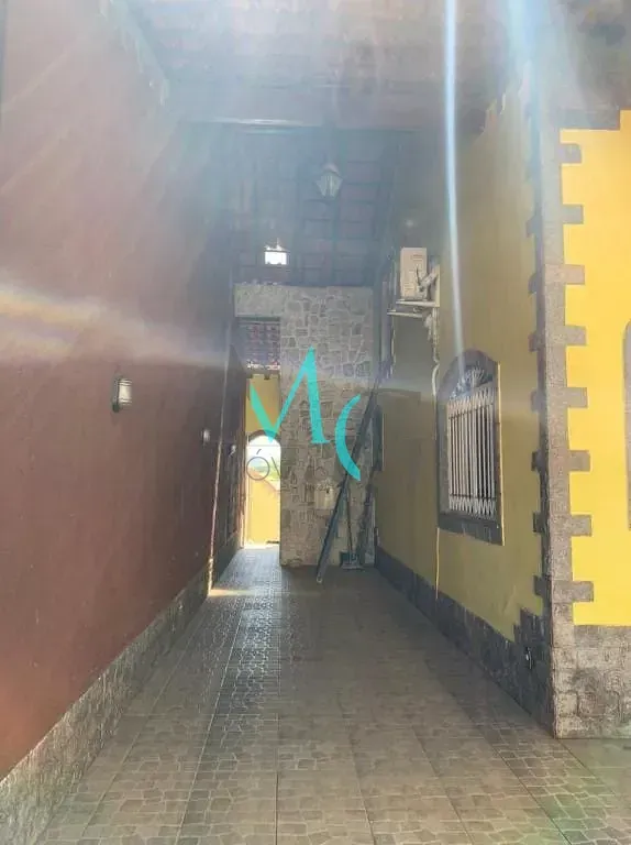 Imagem Casa com 2 dormitórios à venda, 210 m² por R$ 465.000,00 - Campo Grande - Rio de Janeiro/RJ