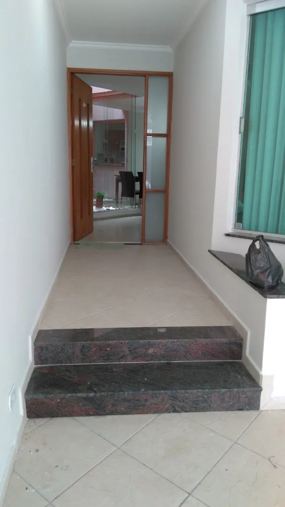 Imagem Sobrado para locação no Jardim Anália Franco, São Paulo-SP: 3 quartos, 3 suítes, 4 banheiros, 2 vagas, 160m².