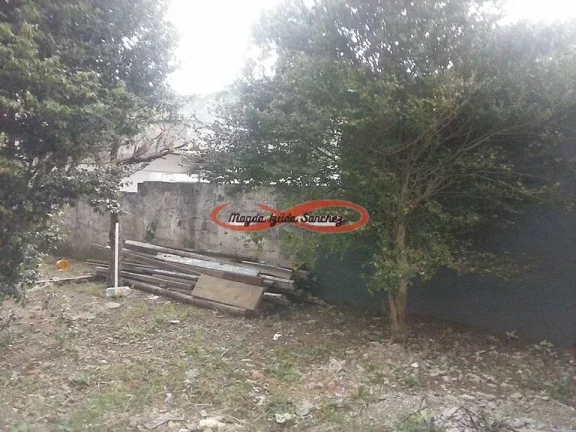 Imagem TERRENO À VENDA EM ITAQUERA 240 M² - 1,1 K ESTAÇÃO CPTM JOSE BONIFÁCIO.