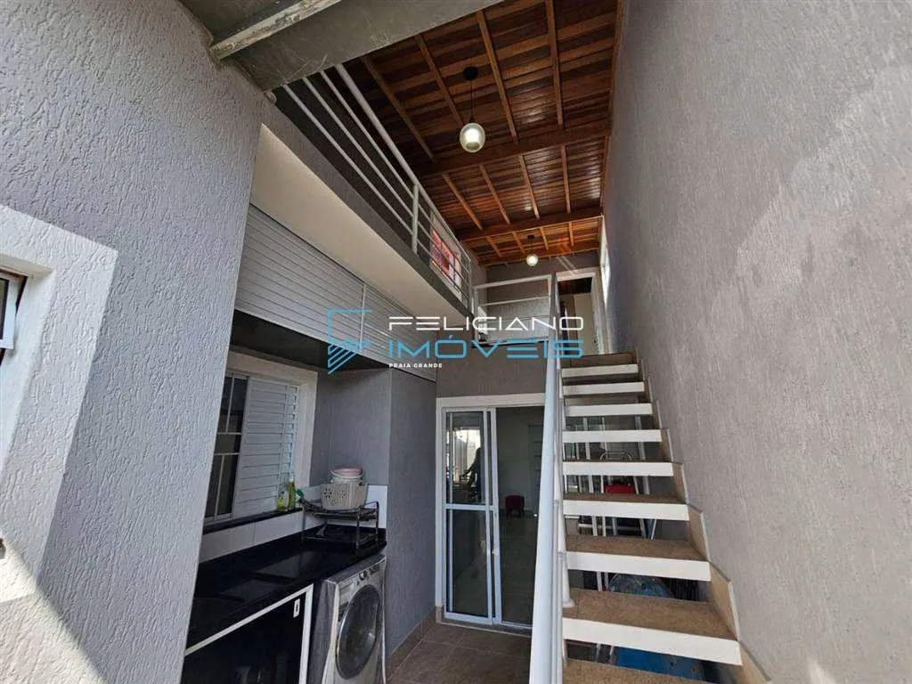 Imagem Sobrado com 3 quartos, Solemar, Praia Grande - R$ 775 mil, Cod: 7556
