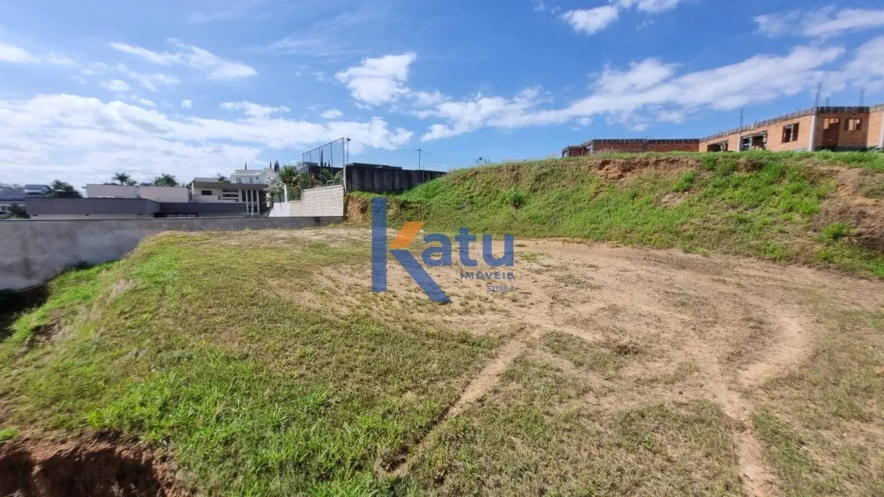 Imagem Excelente terreno à venda no Condomínio Residencial dos Lagos. Com uma área total de 850 m² e to...