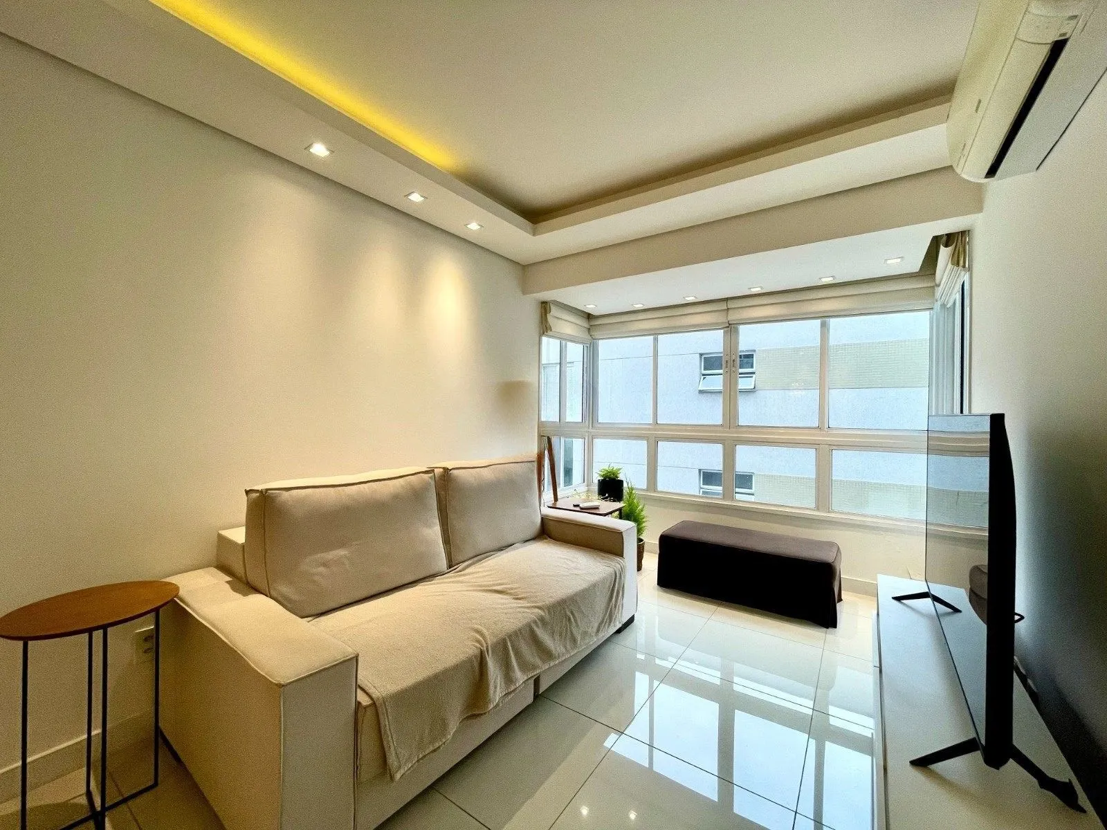 Imagem Vende-se apartamento com 2 quartos (1 suíte), 65m² e 2 vagas - Higienópolis