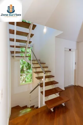 Imagem Casa Alto Padrão à Venda No Morumbi Com 4 Suítes e 6 Vagas - Condomínio Fechado
